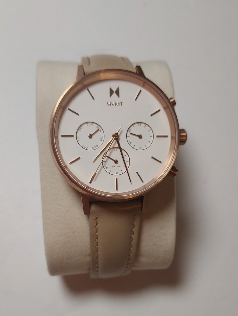 MVMT Rose gold Watch With Beige Leather Strap Chronograph Watch